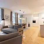 Stunning 5 Bedroom By The Lakes * Copenhagen