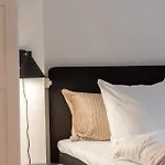Stunning 5 Bedroom By The Lakes Copenhagen