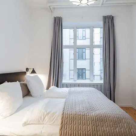 Stunning 5 Bedroom Apartment By The Lakes Kopenhagen