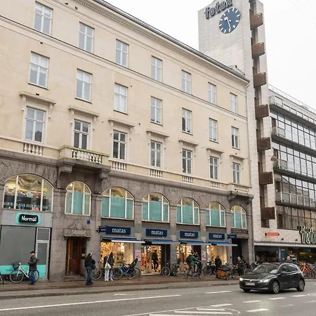 Stunning 5 Bedroom Apartment By The Lakes Apartment Kopenhagen