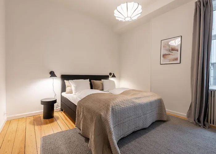 Apartamento Stunning 5 Bedroom By The Lakes Copenhaga